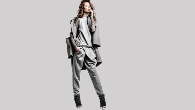 360 集团周鸿袆努力拼了 4 年,最后反而跌了近 4000 亿,其原因是什么?